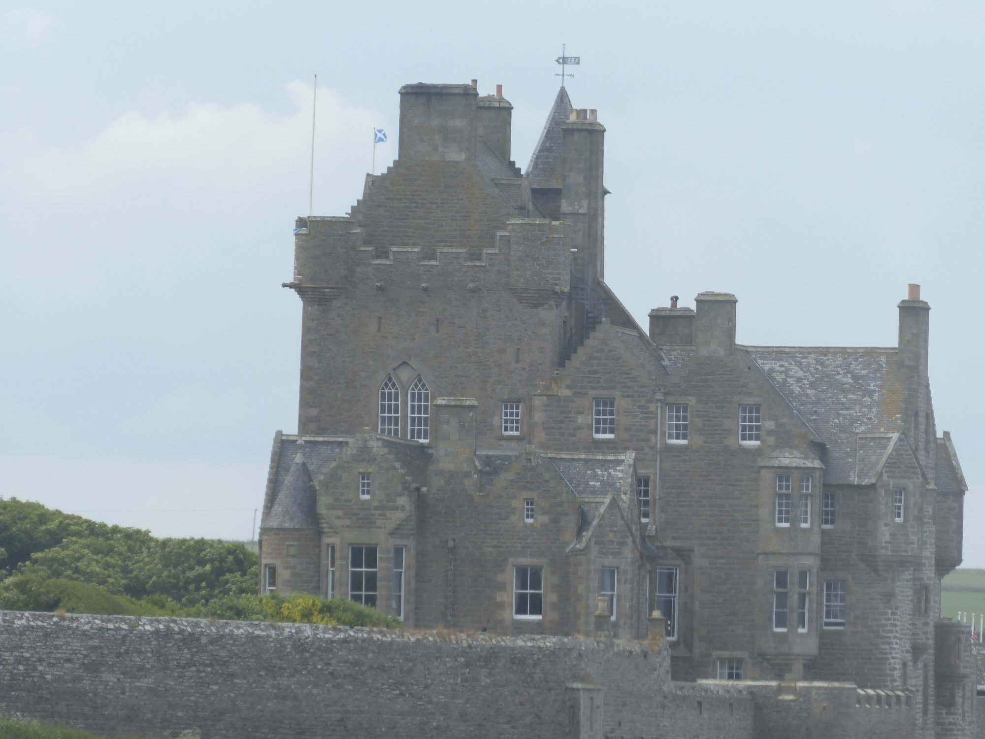 An image of Ackergill Castle