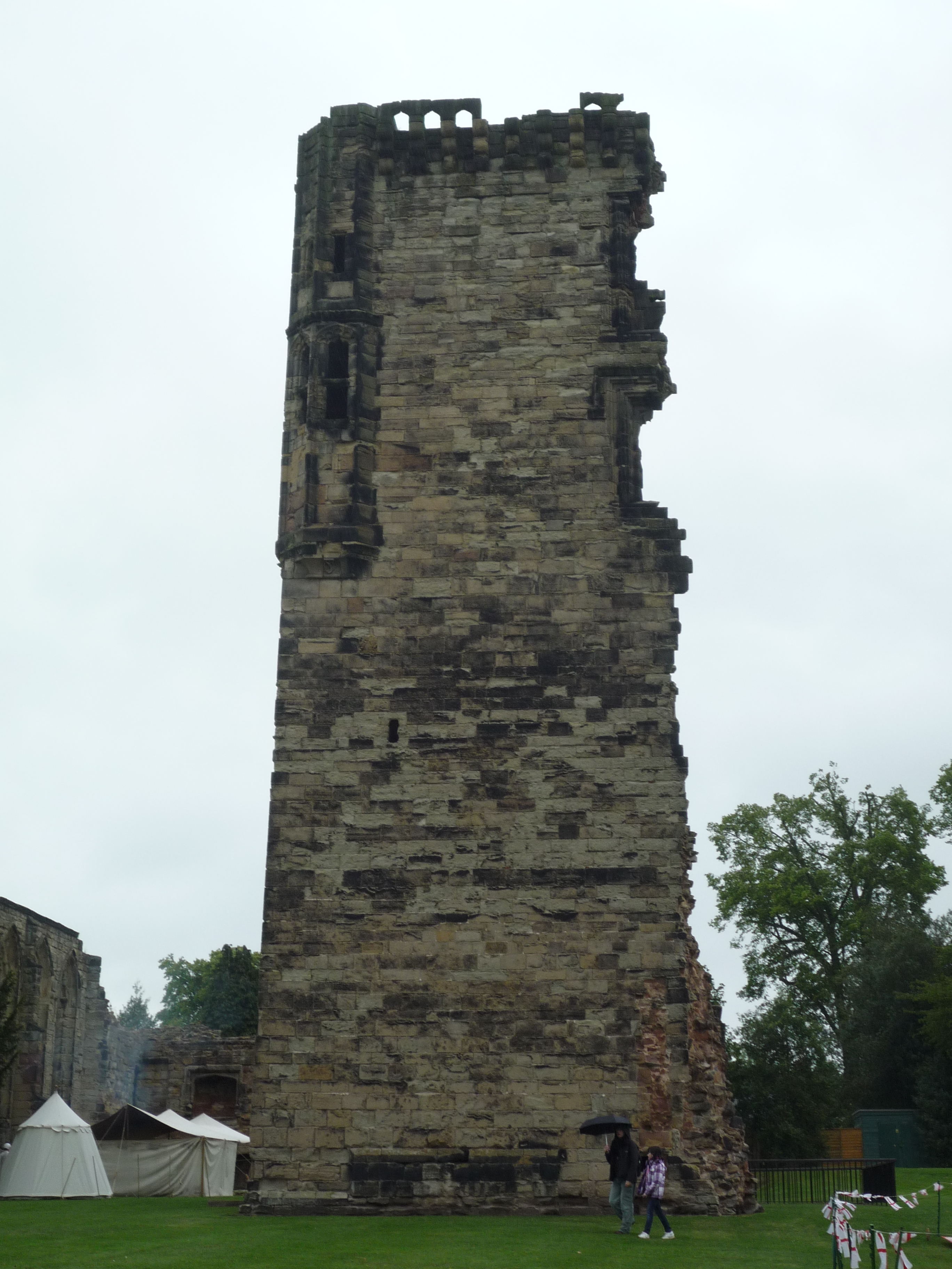 An image of Ashby-de-la-Zouch Castle