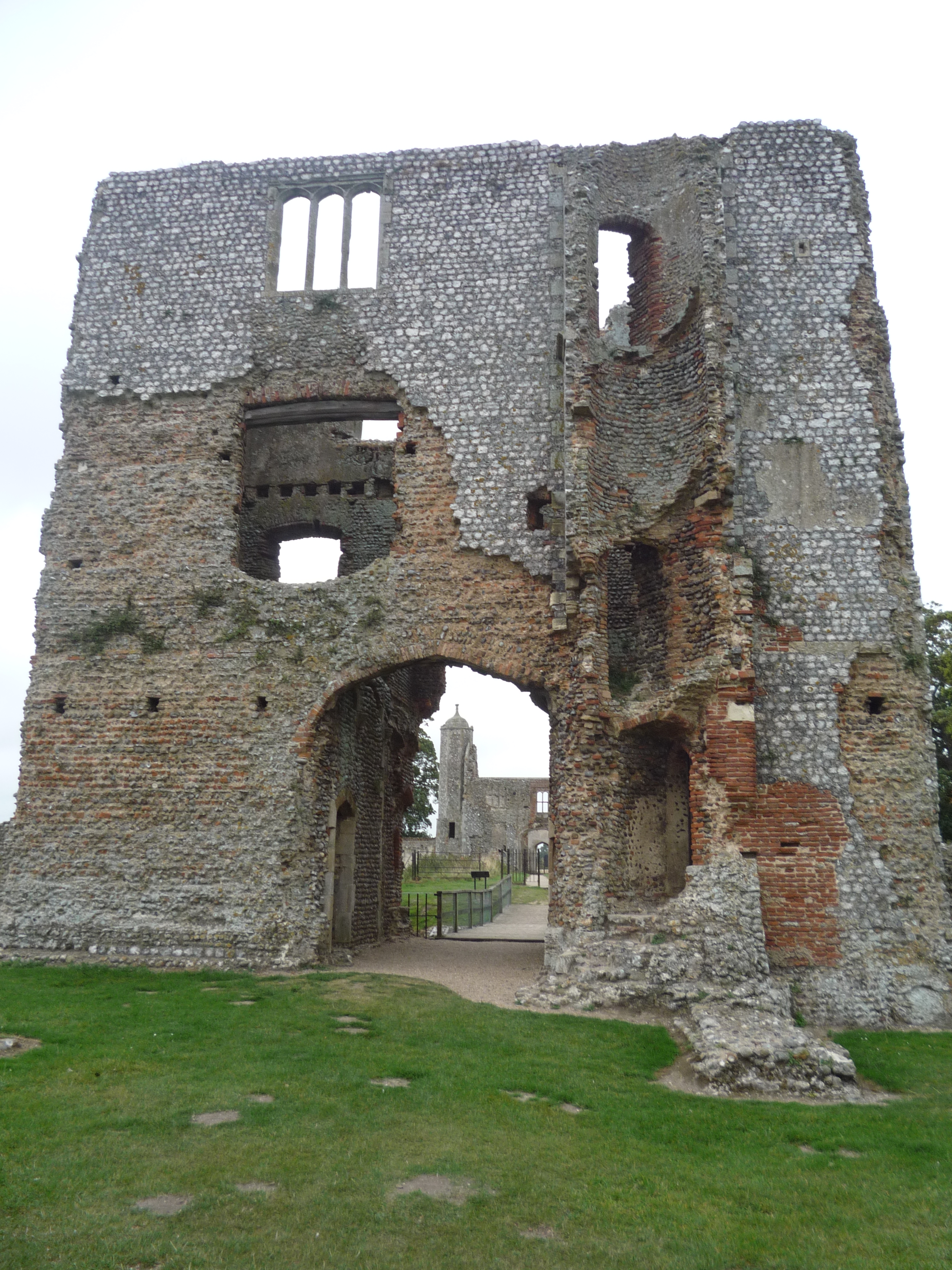 An image of Baconsthorpe Castle