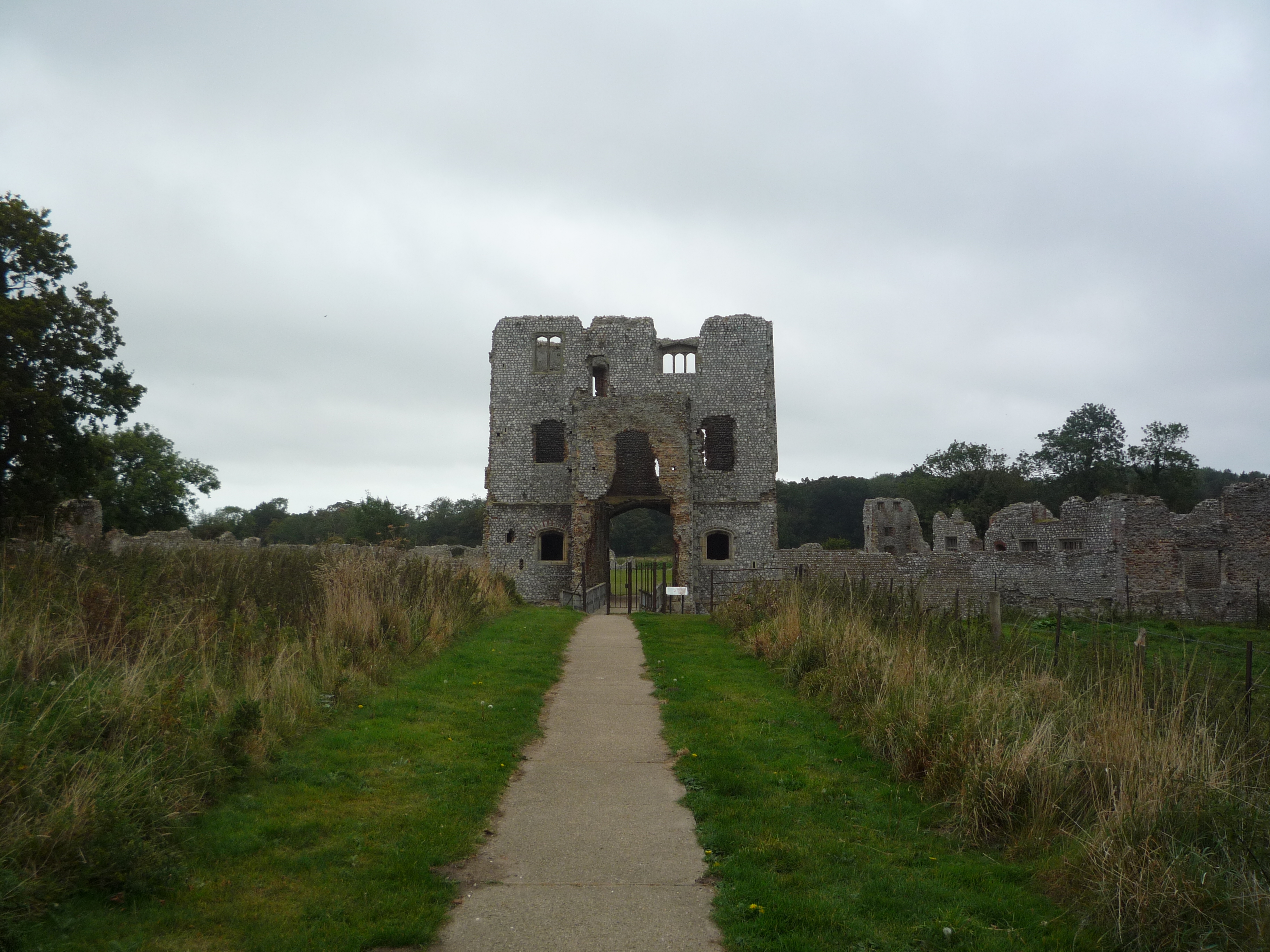 An image of Baconsthorpe Castle