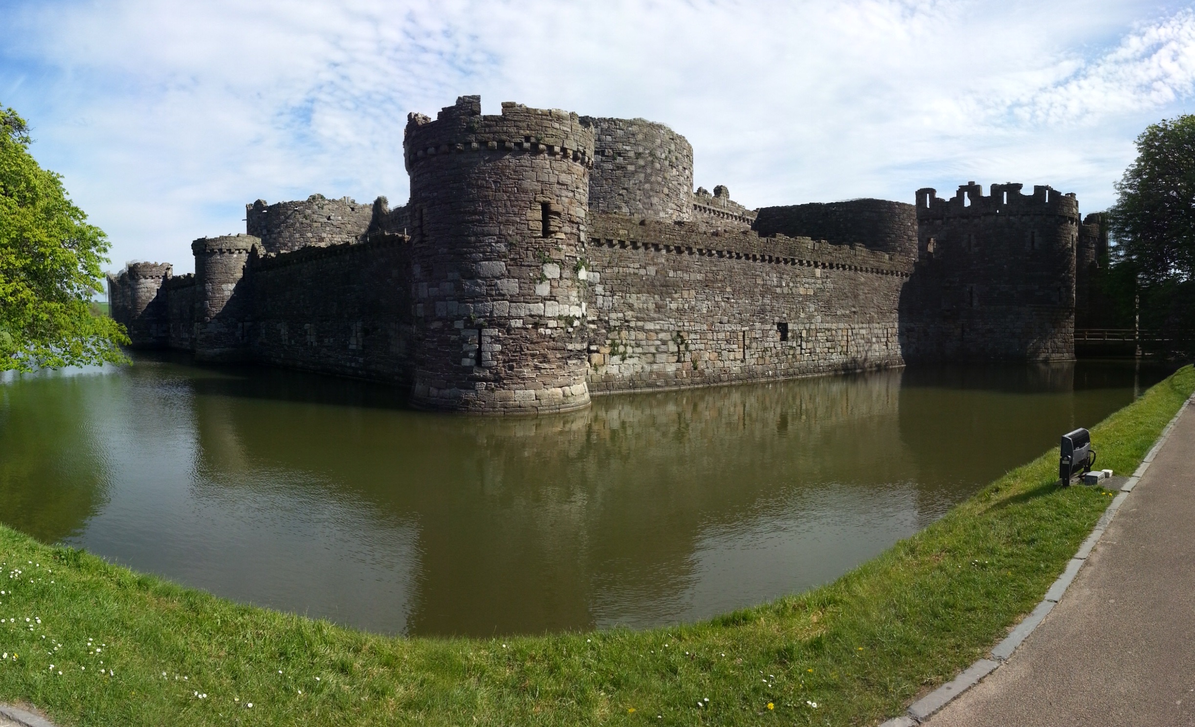An image of Beaumaris Castle