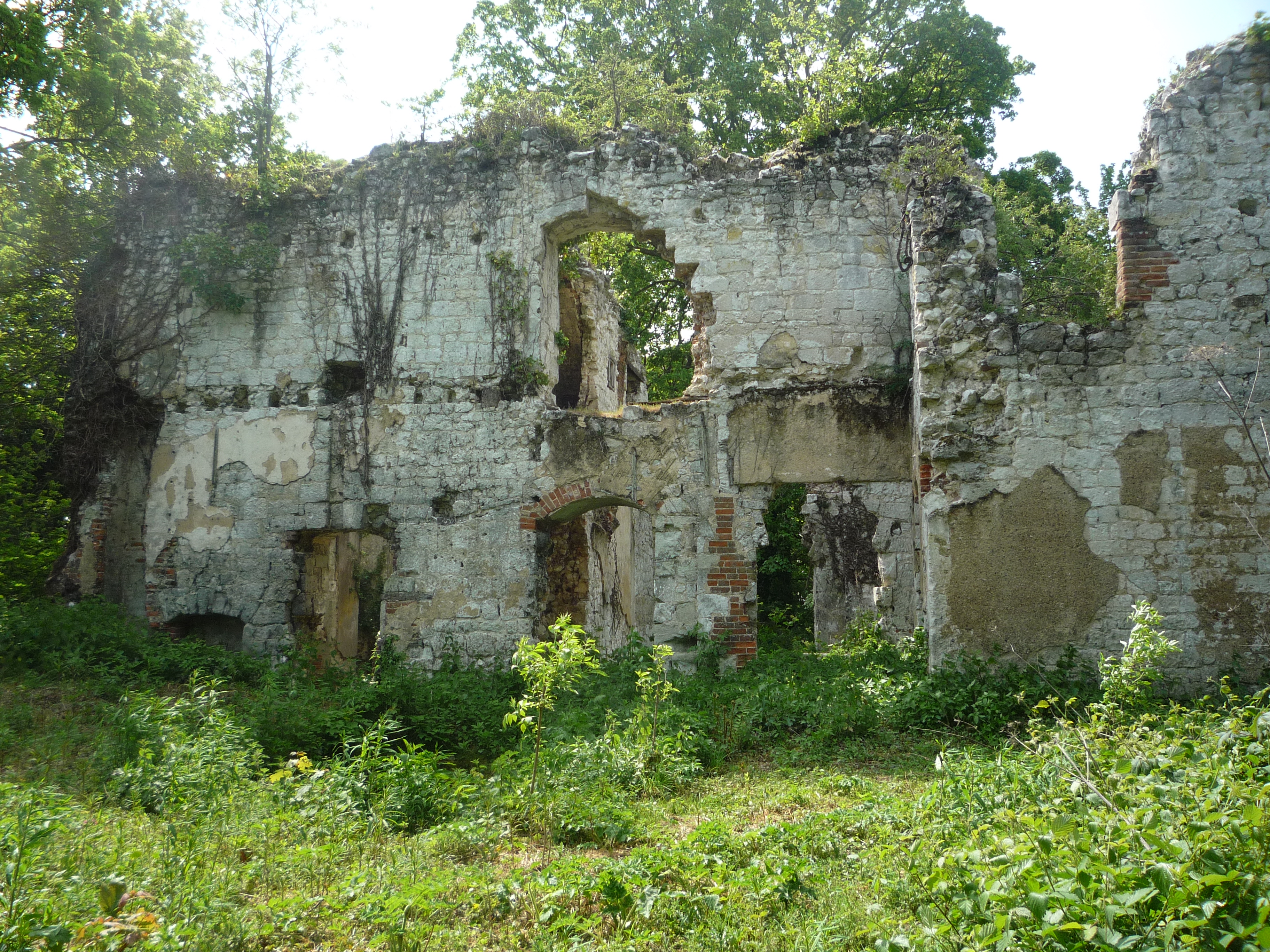 An image of Betchworth Castle