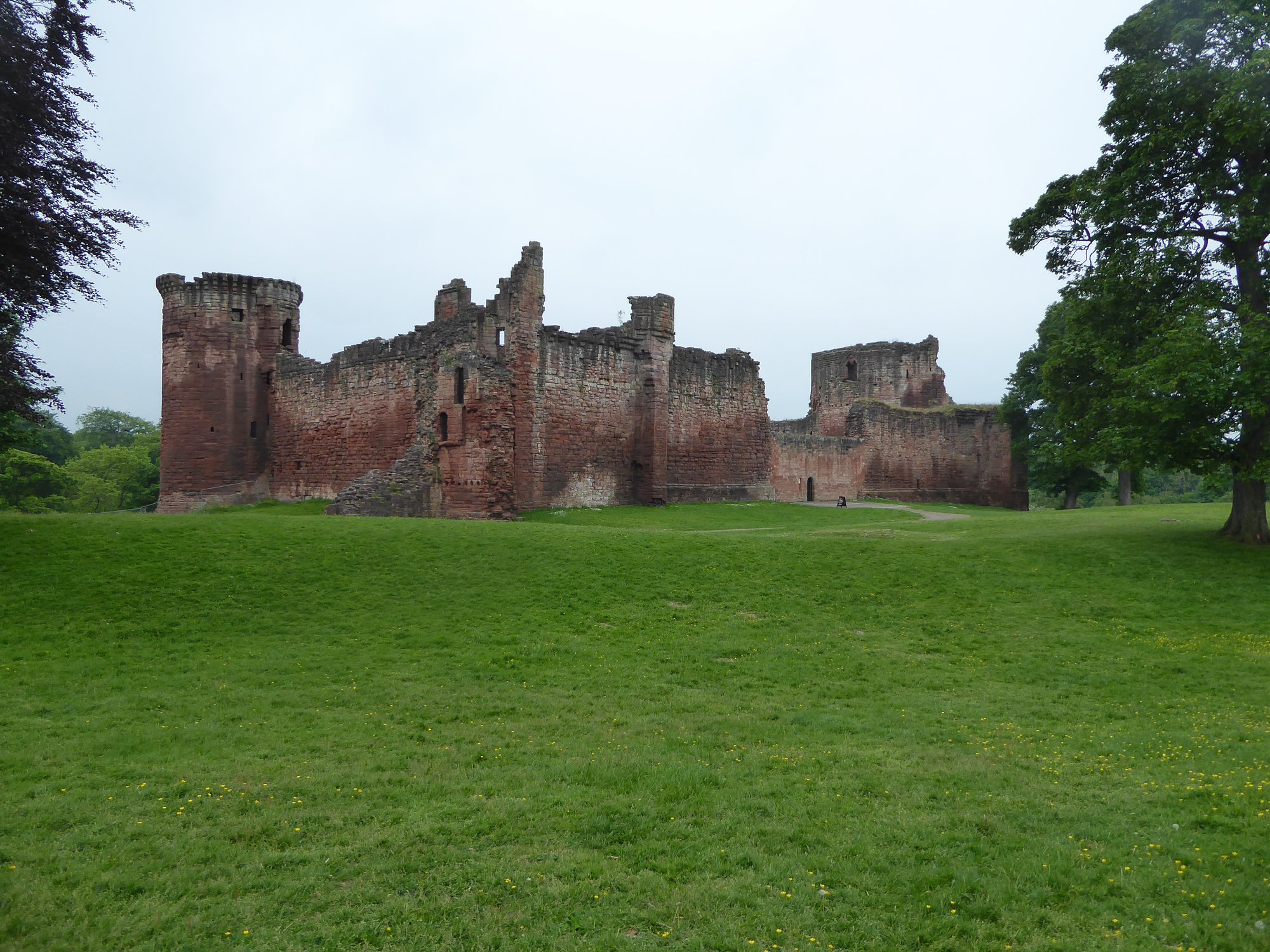 An image of Bothwell Castle