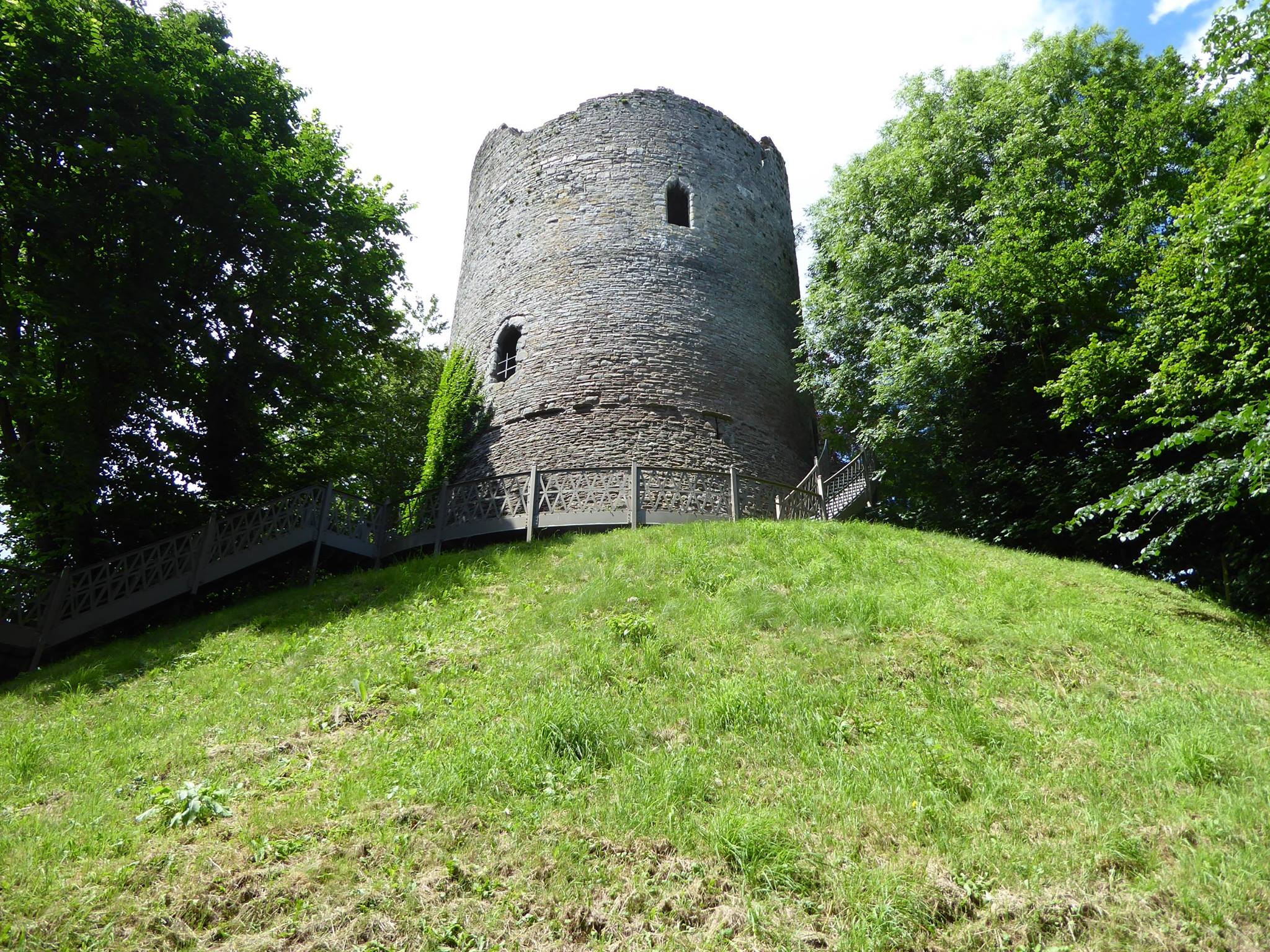 An image of Bronllys Castle