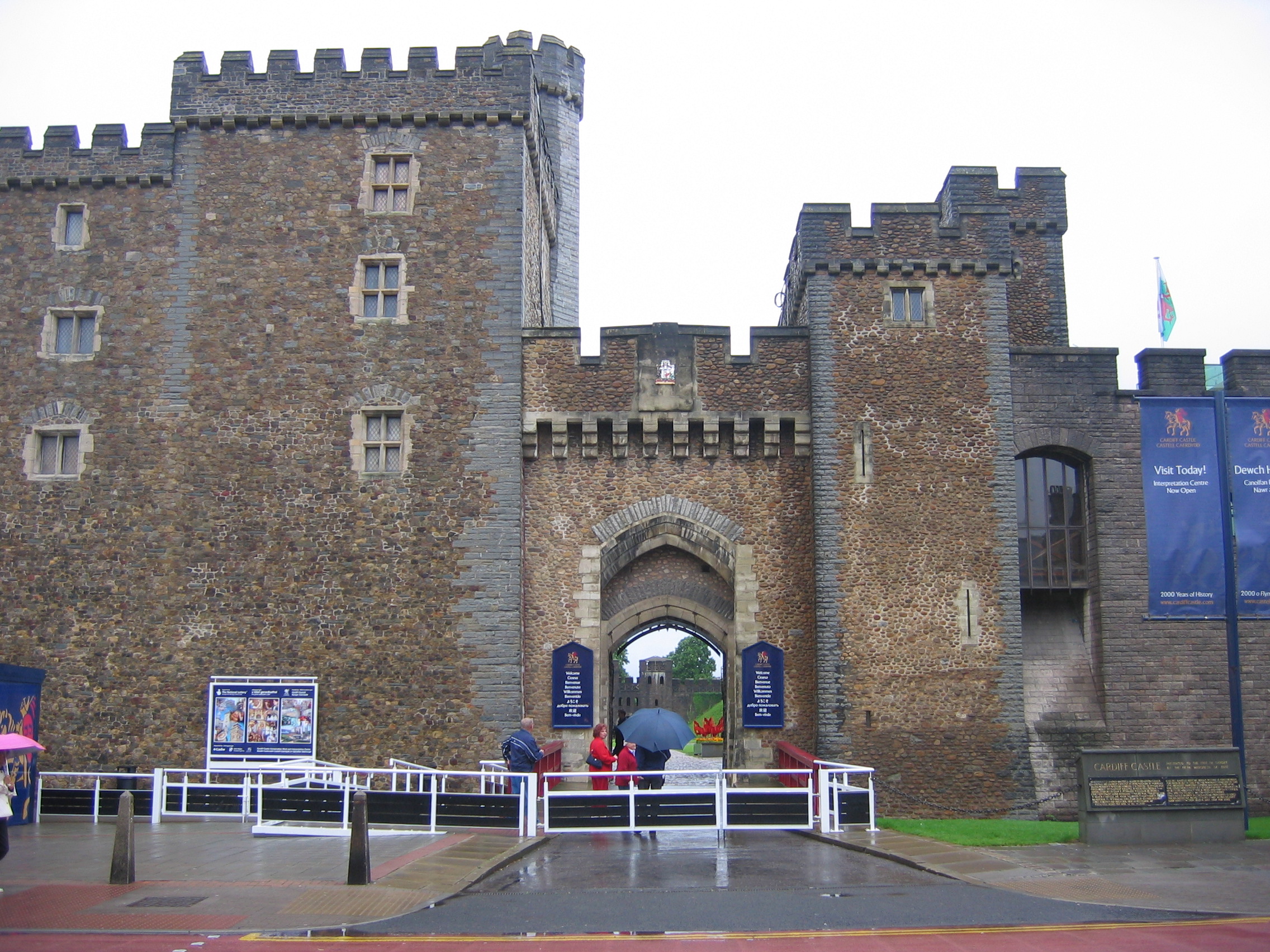 An image of Cardiff Castle