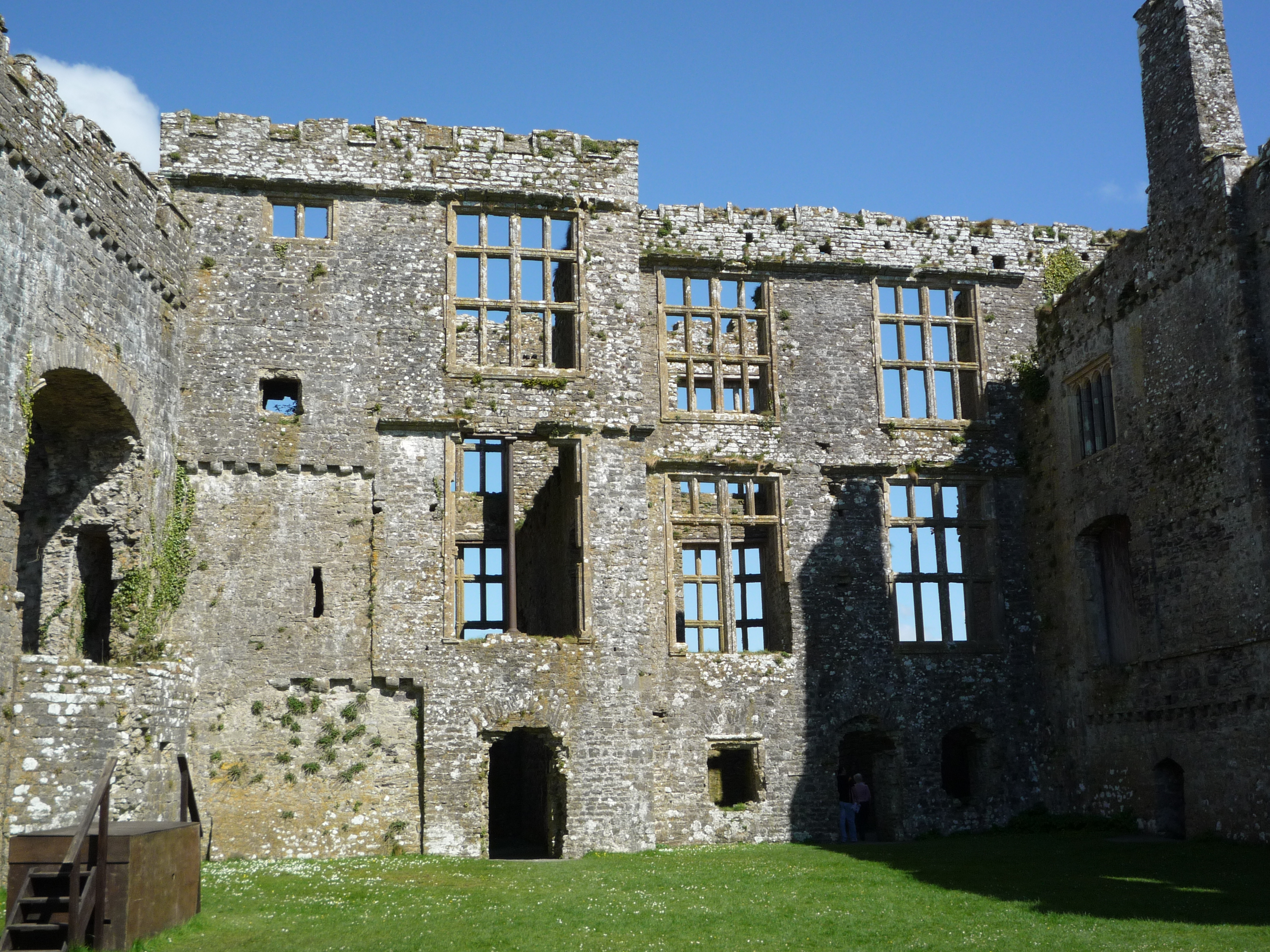 An image of Carew Castle