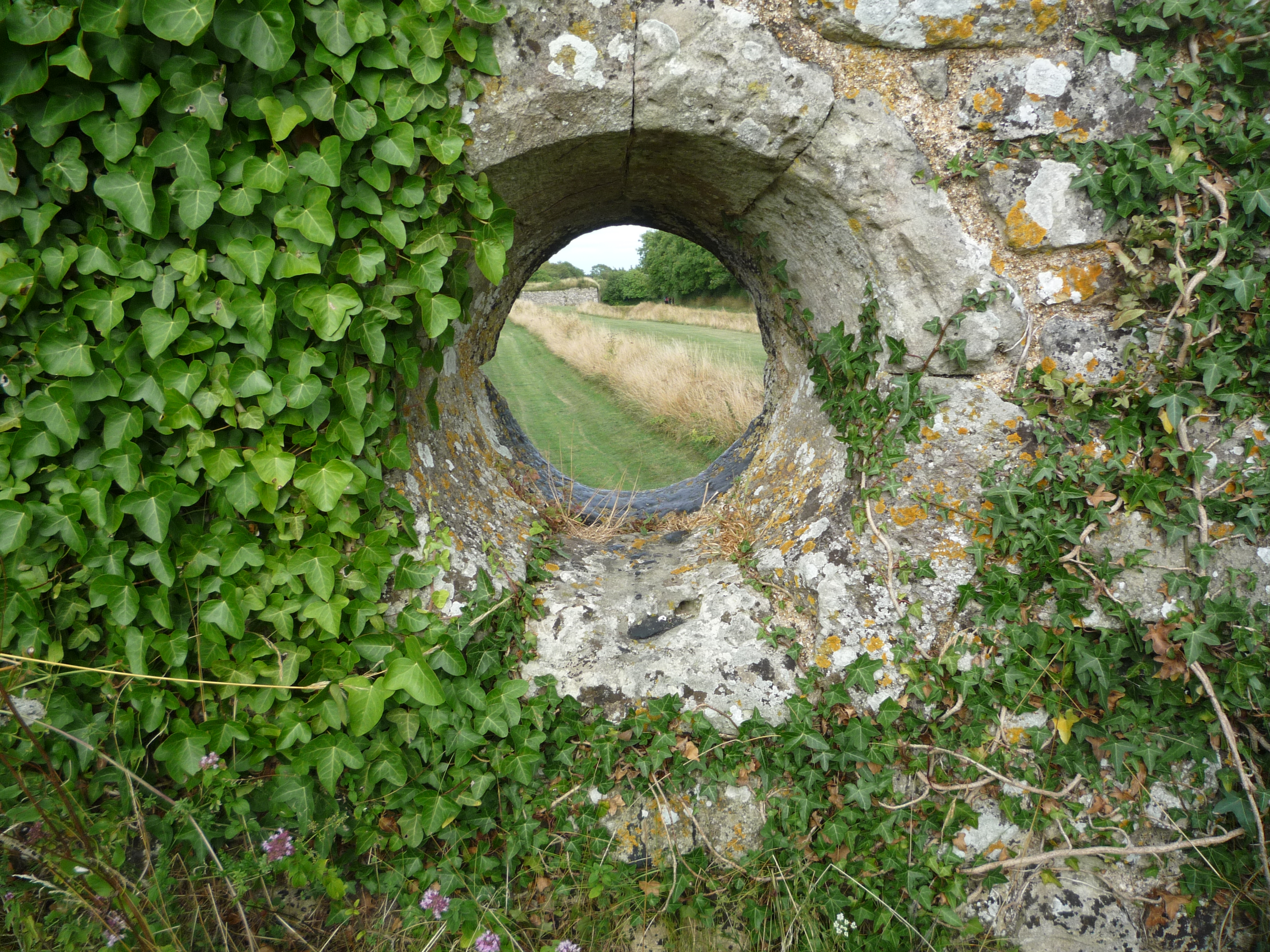 An image of Carisbrooke Castle