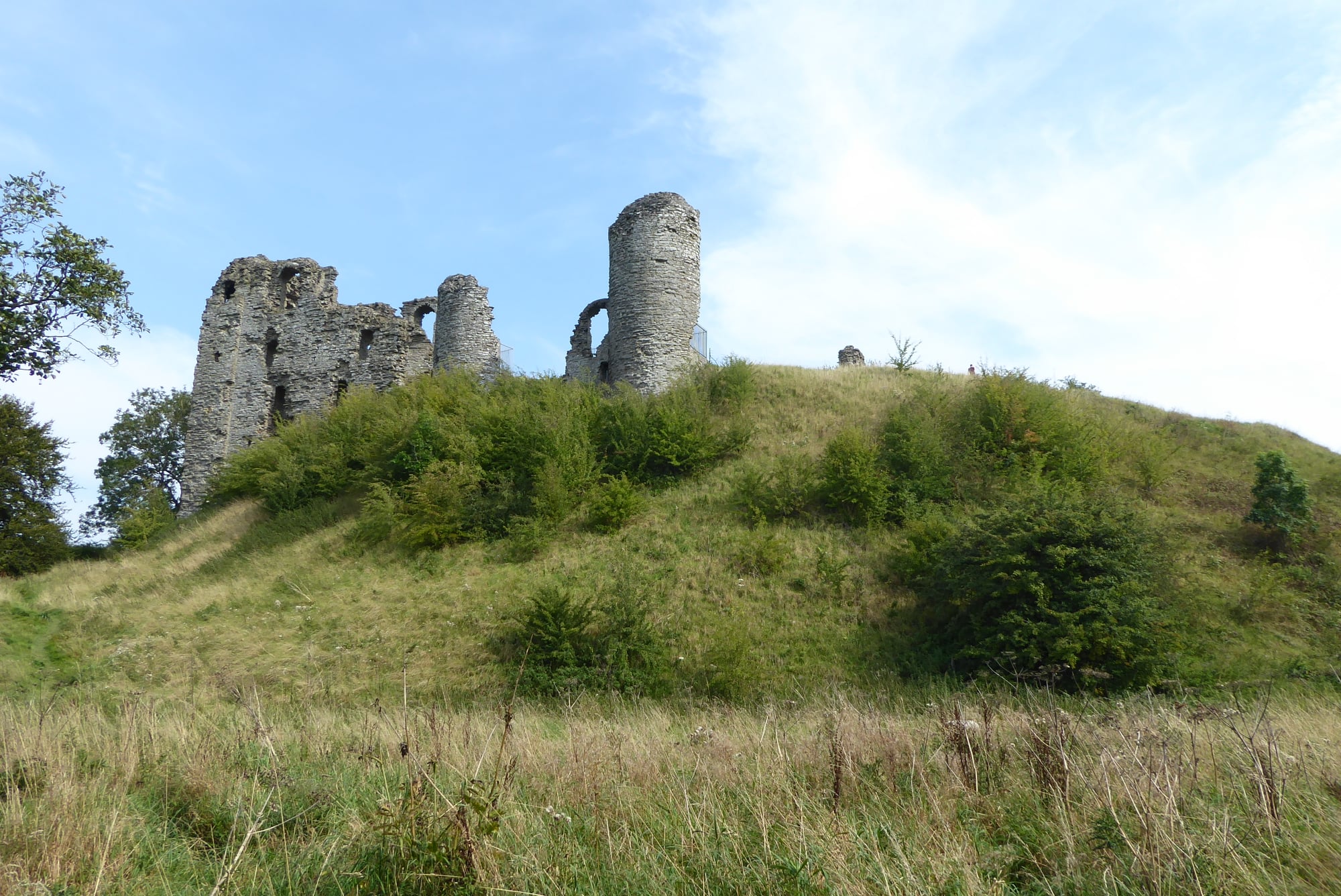An image of Clun Castle