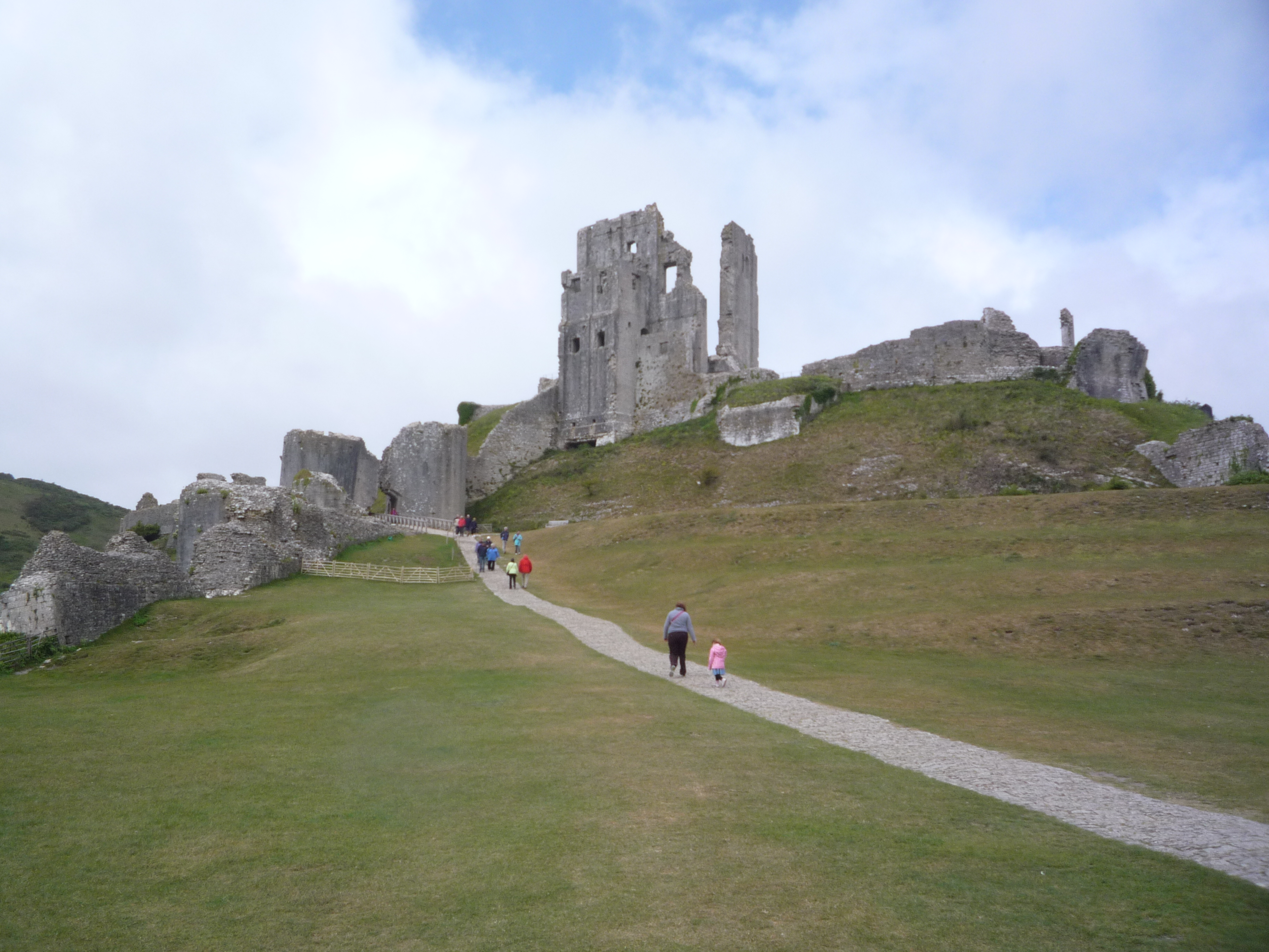 An image of Corfe Castle