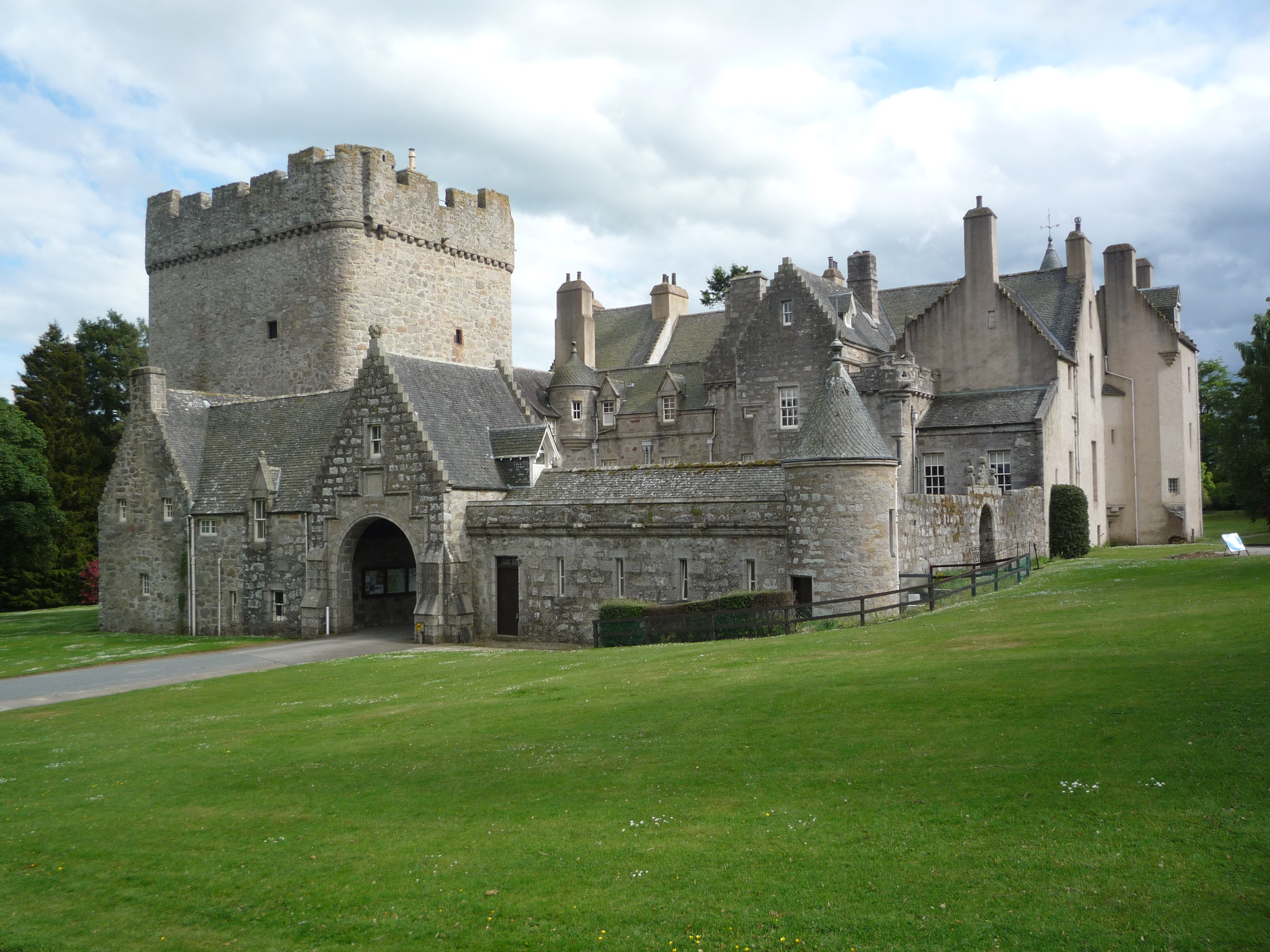 An image of Drum Castle