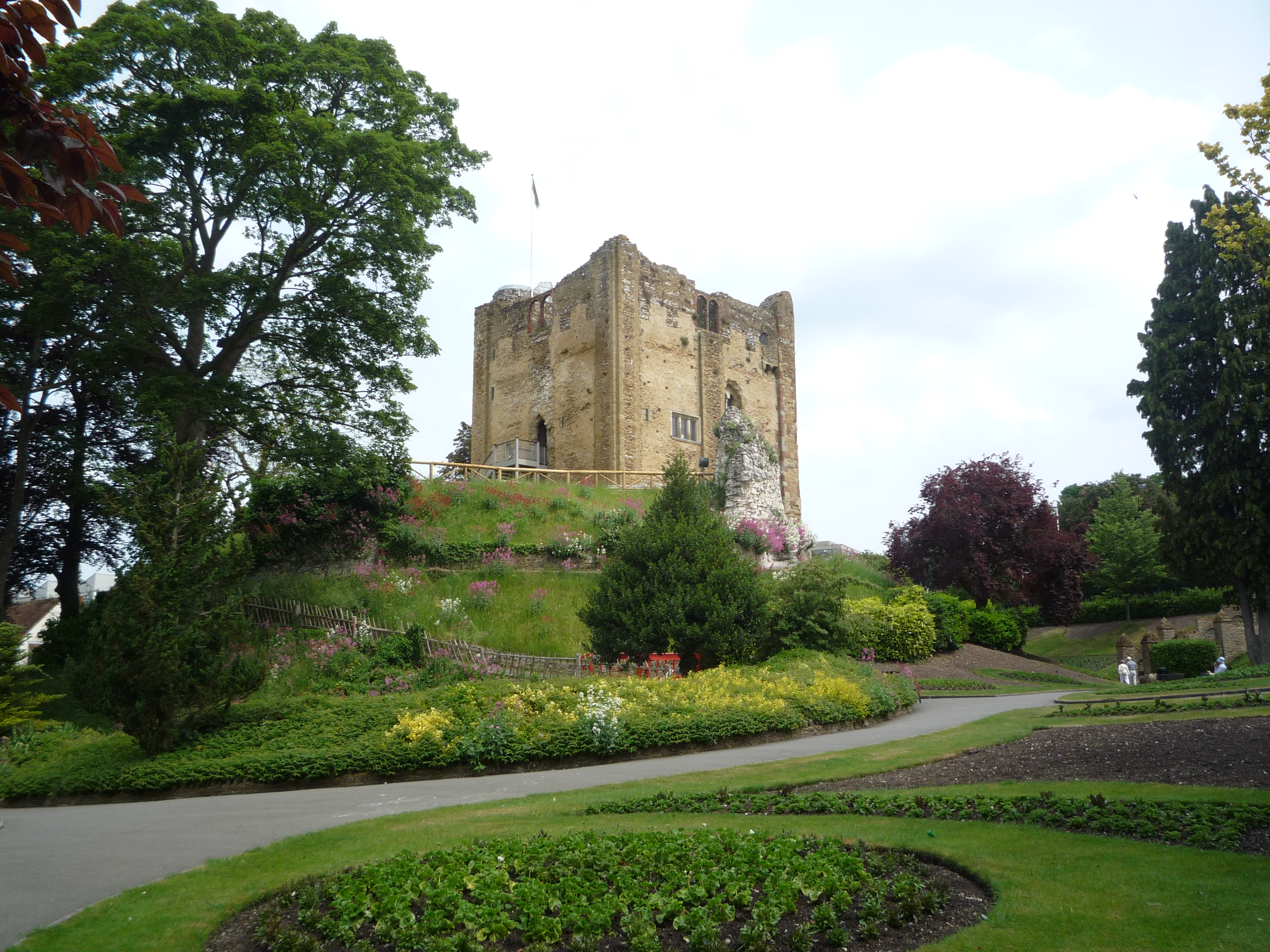 An image of Guildford Castle