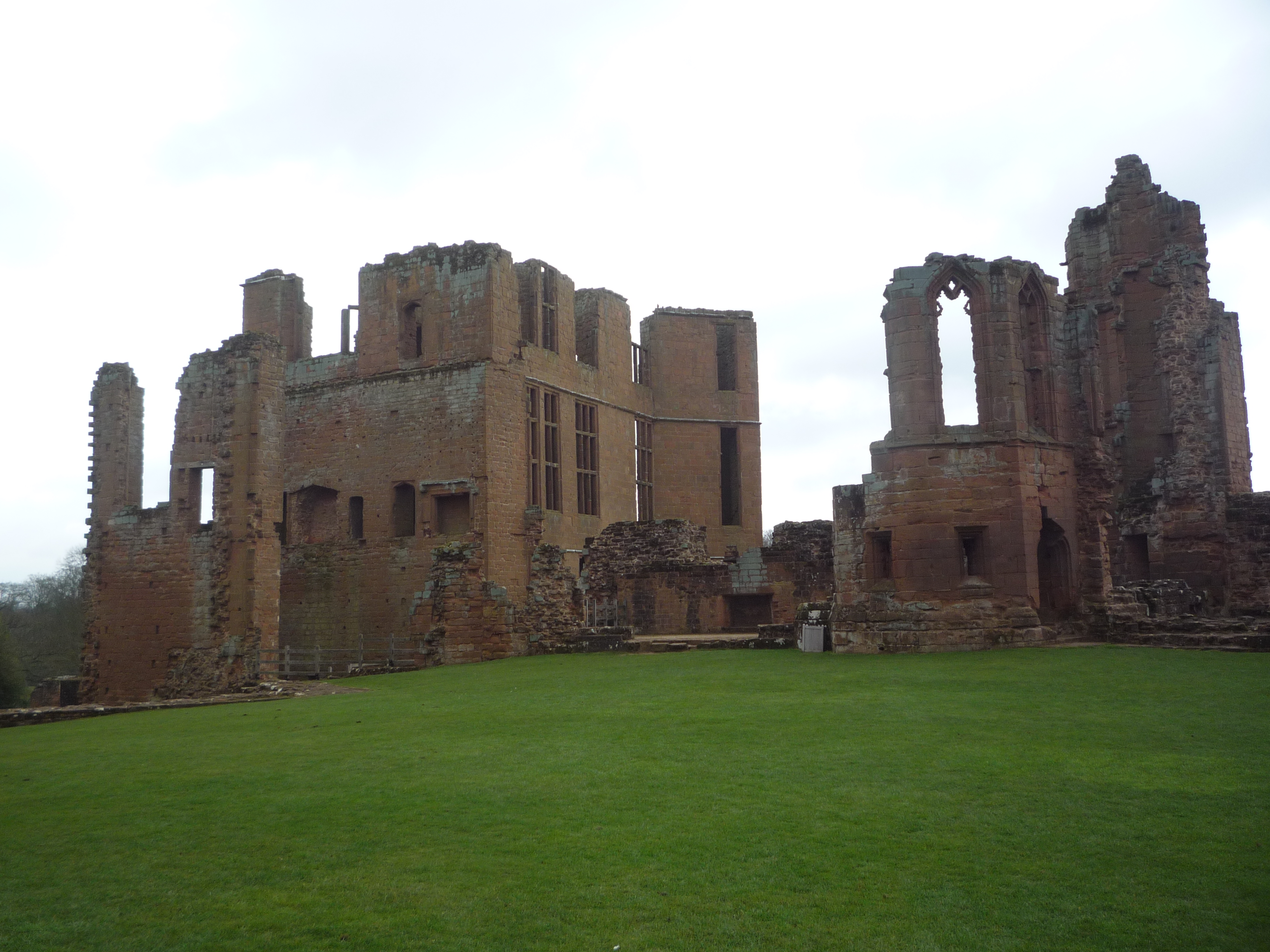 An image of Kenilworth Castle