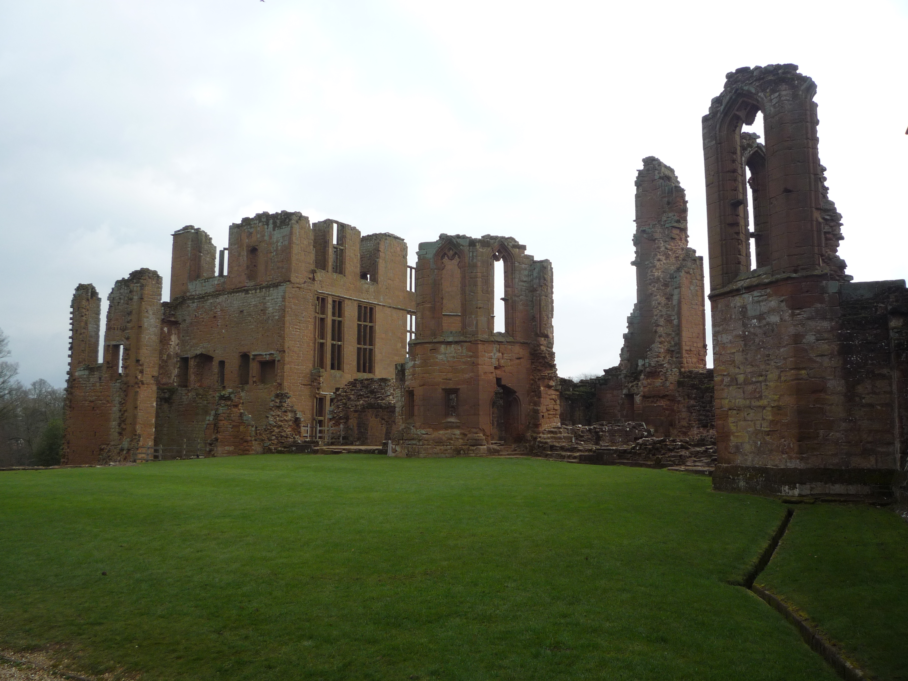 An image of Kenilworth Castle