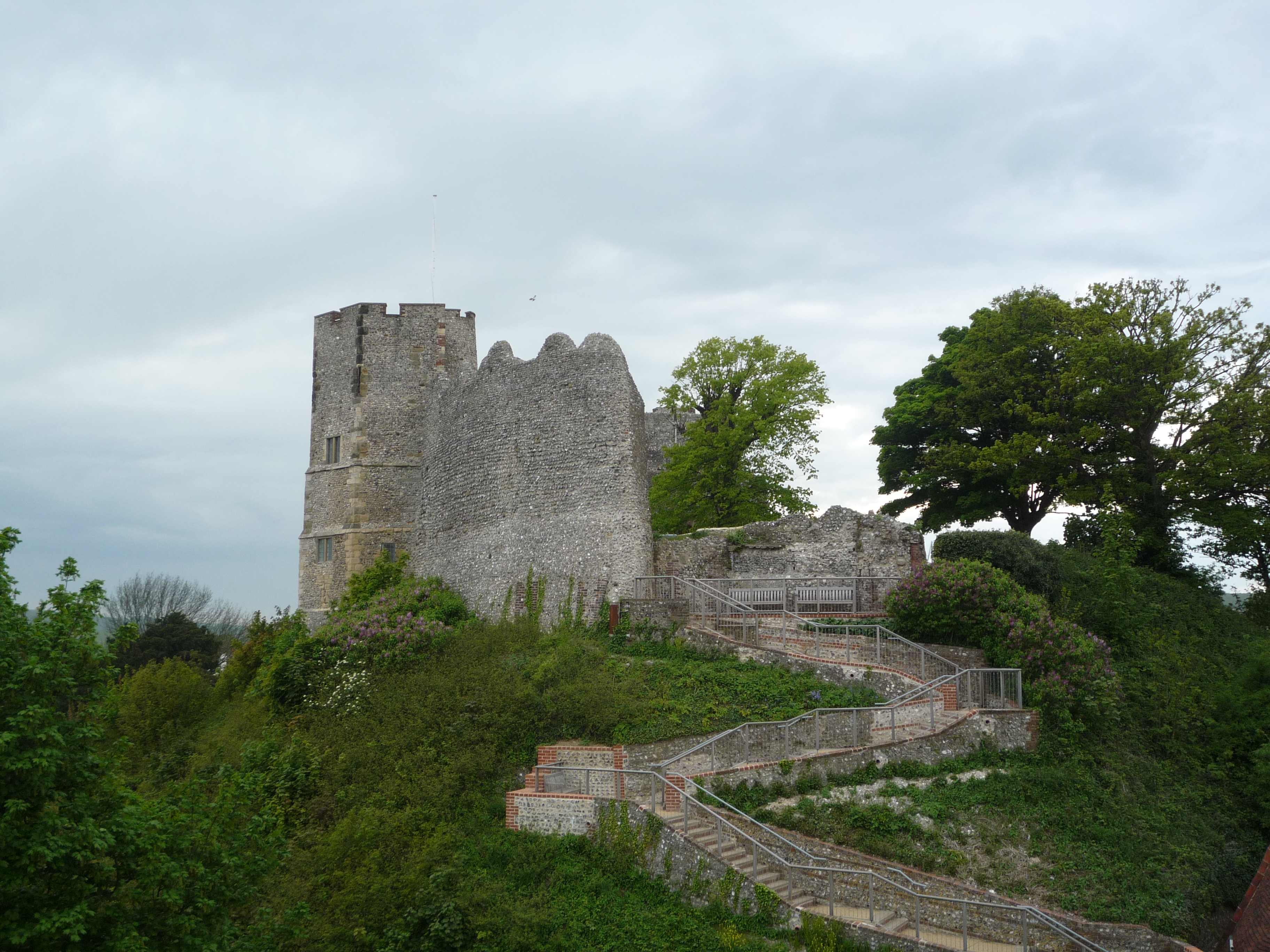 An image of Lewes Castle