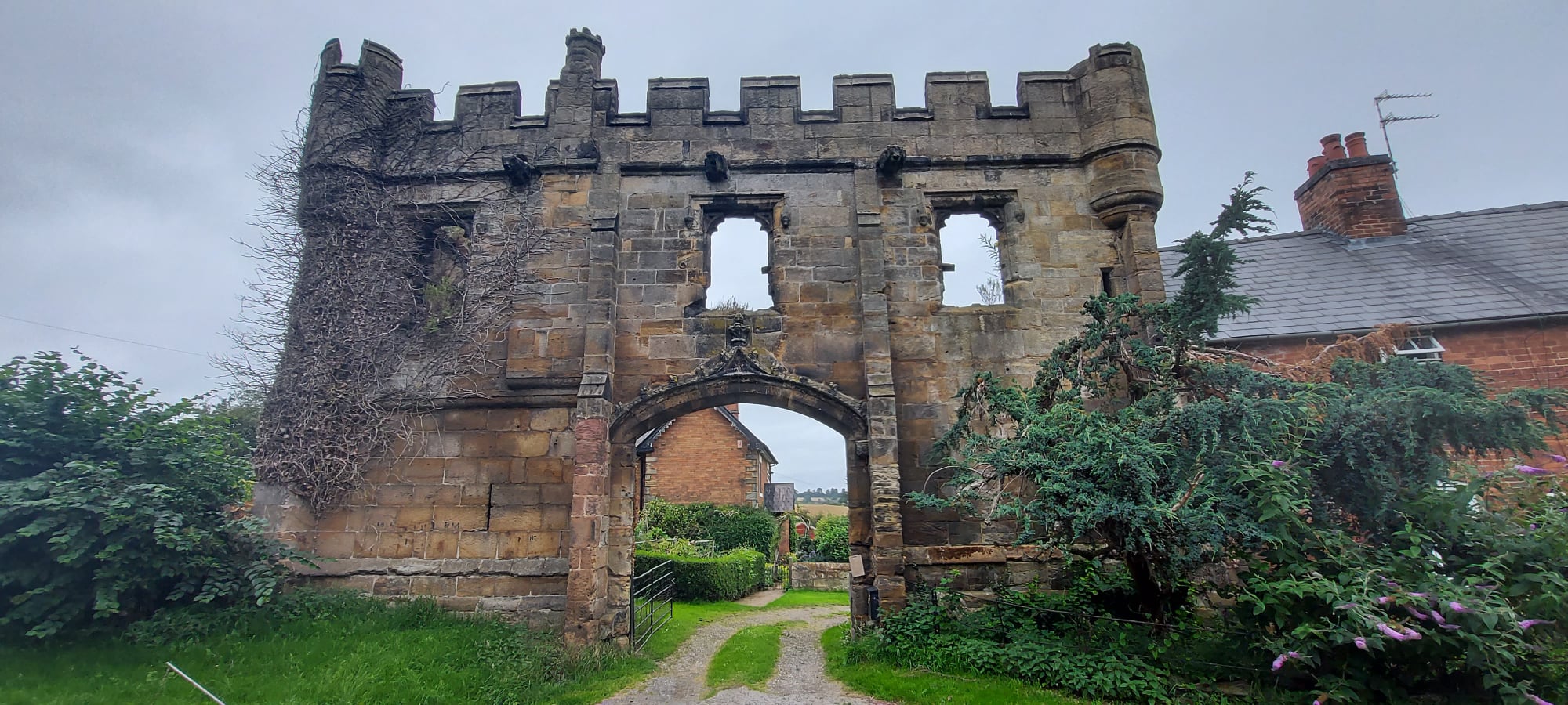 An image of Mackworth Castle