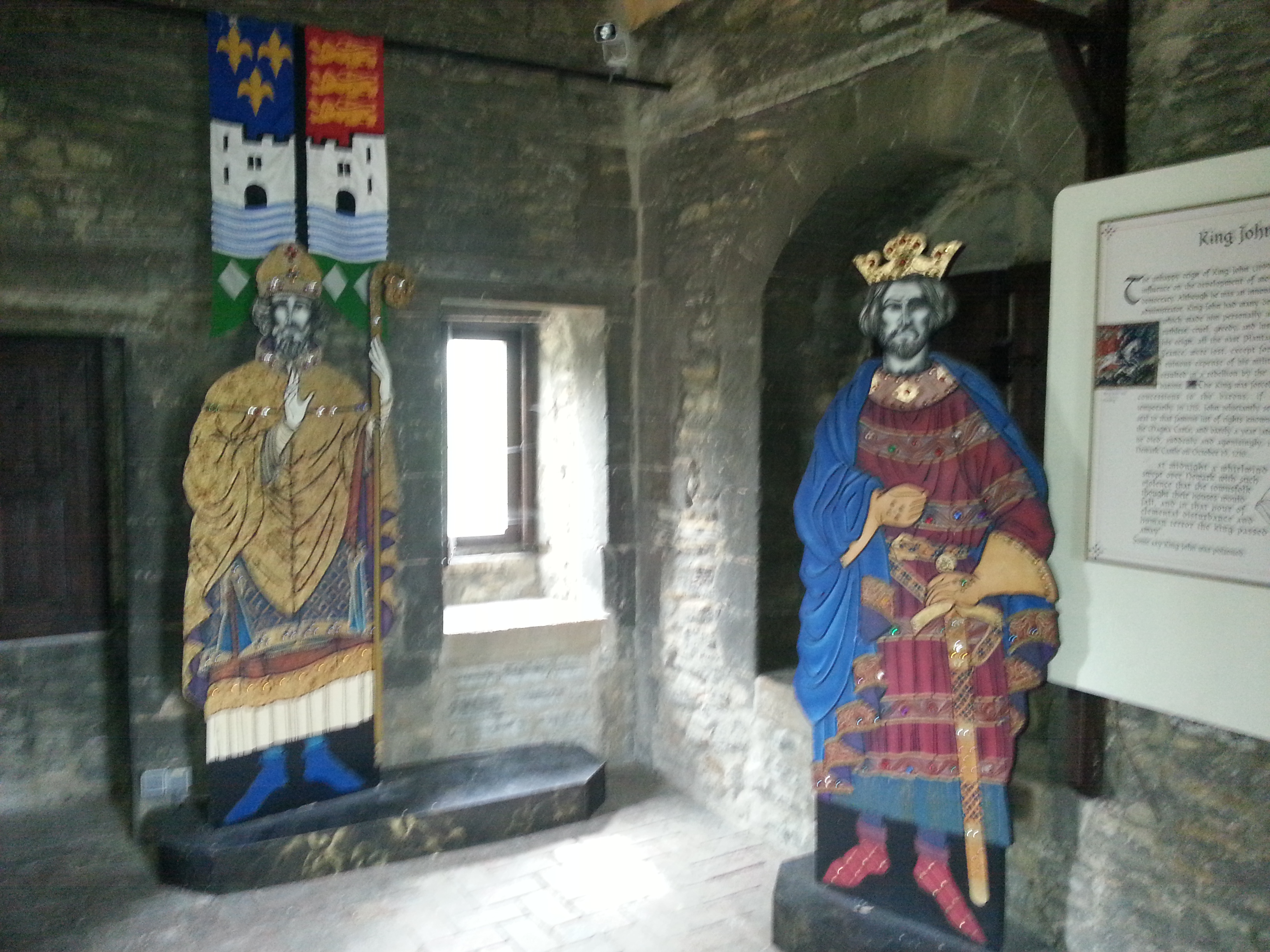 An image of Newark Castle (England)