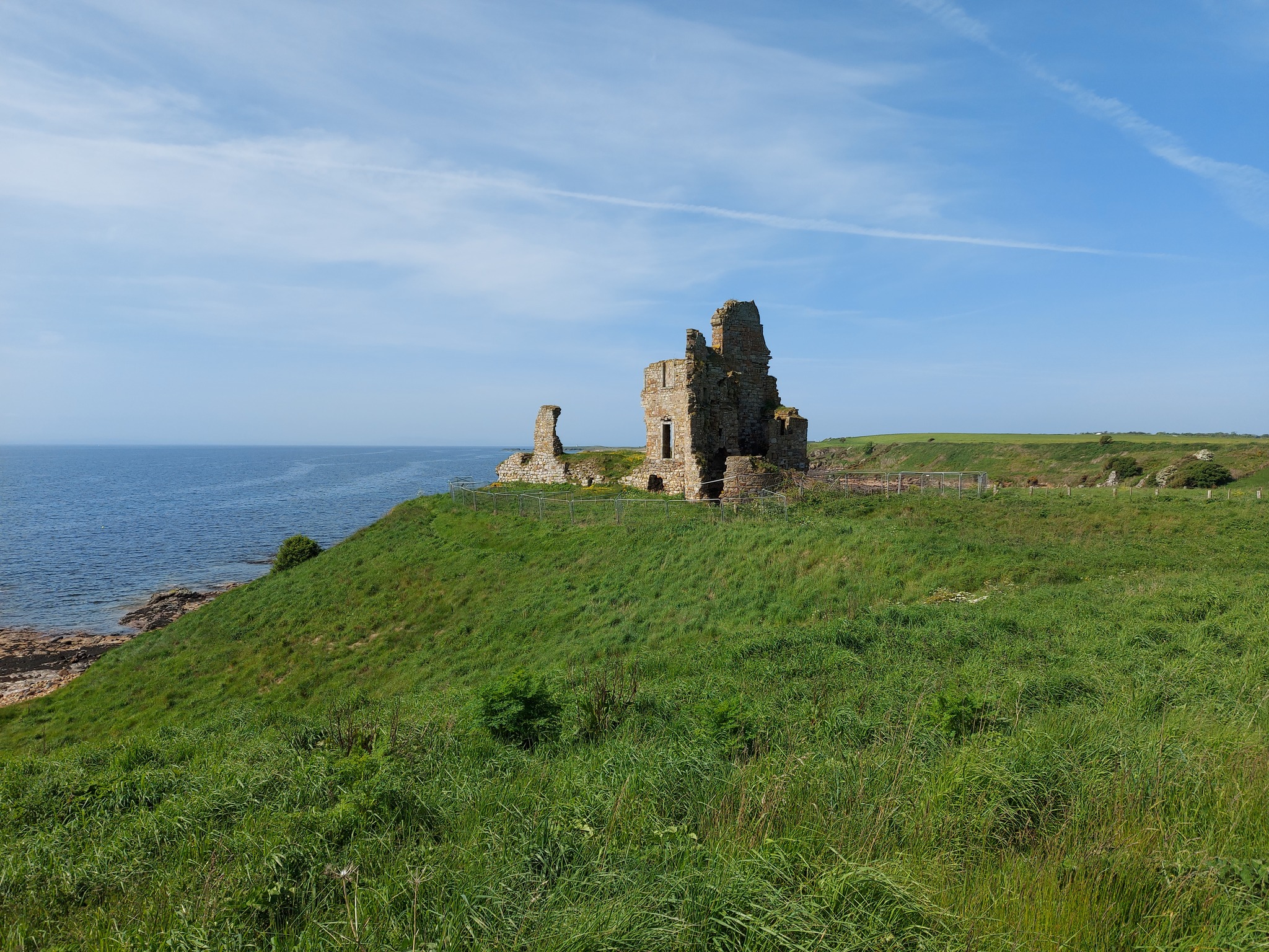 An image of Newark Castle (Fife)