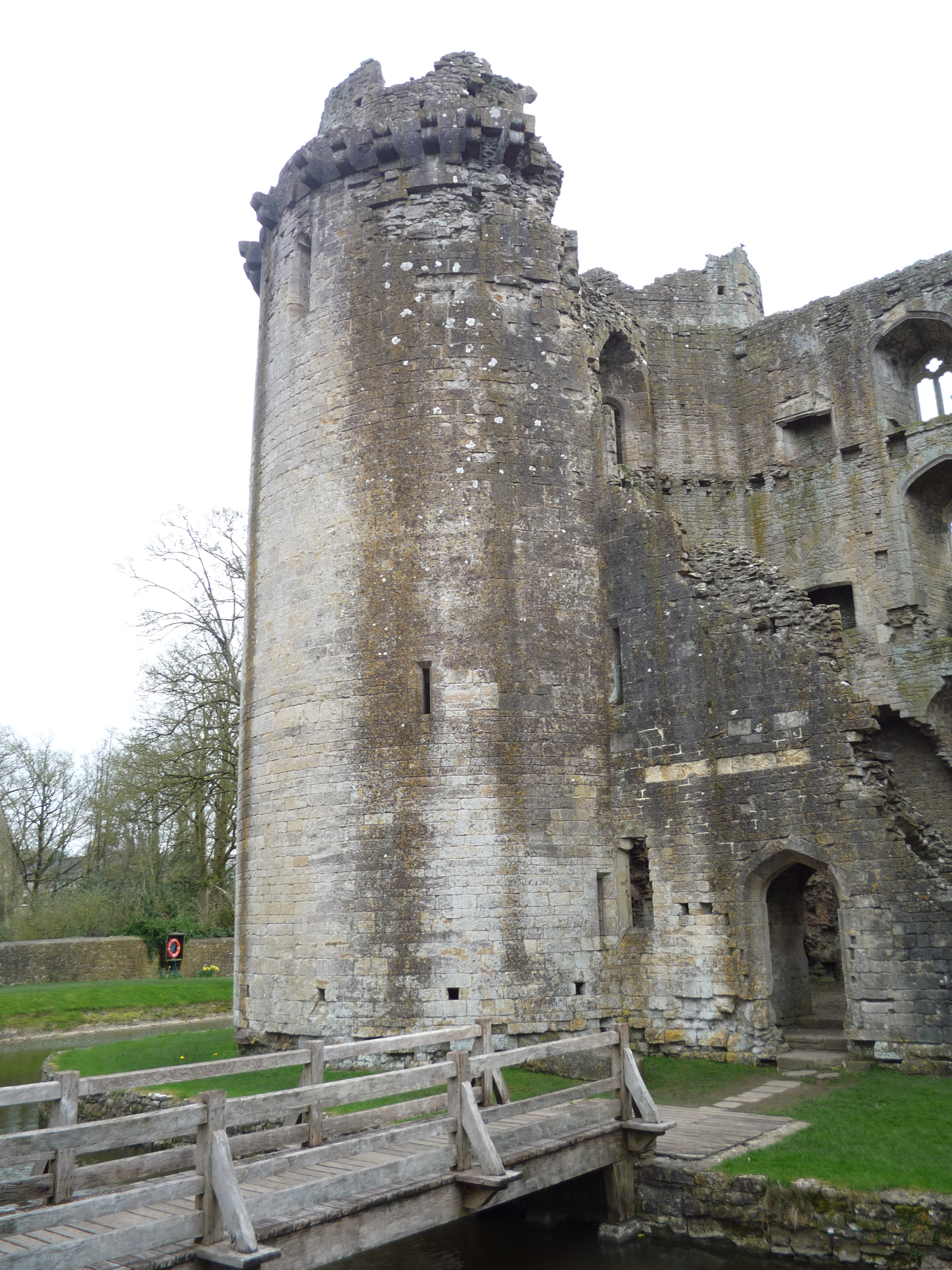 An image of Nunney Castle