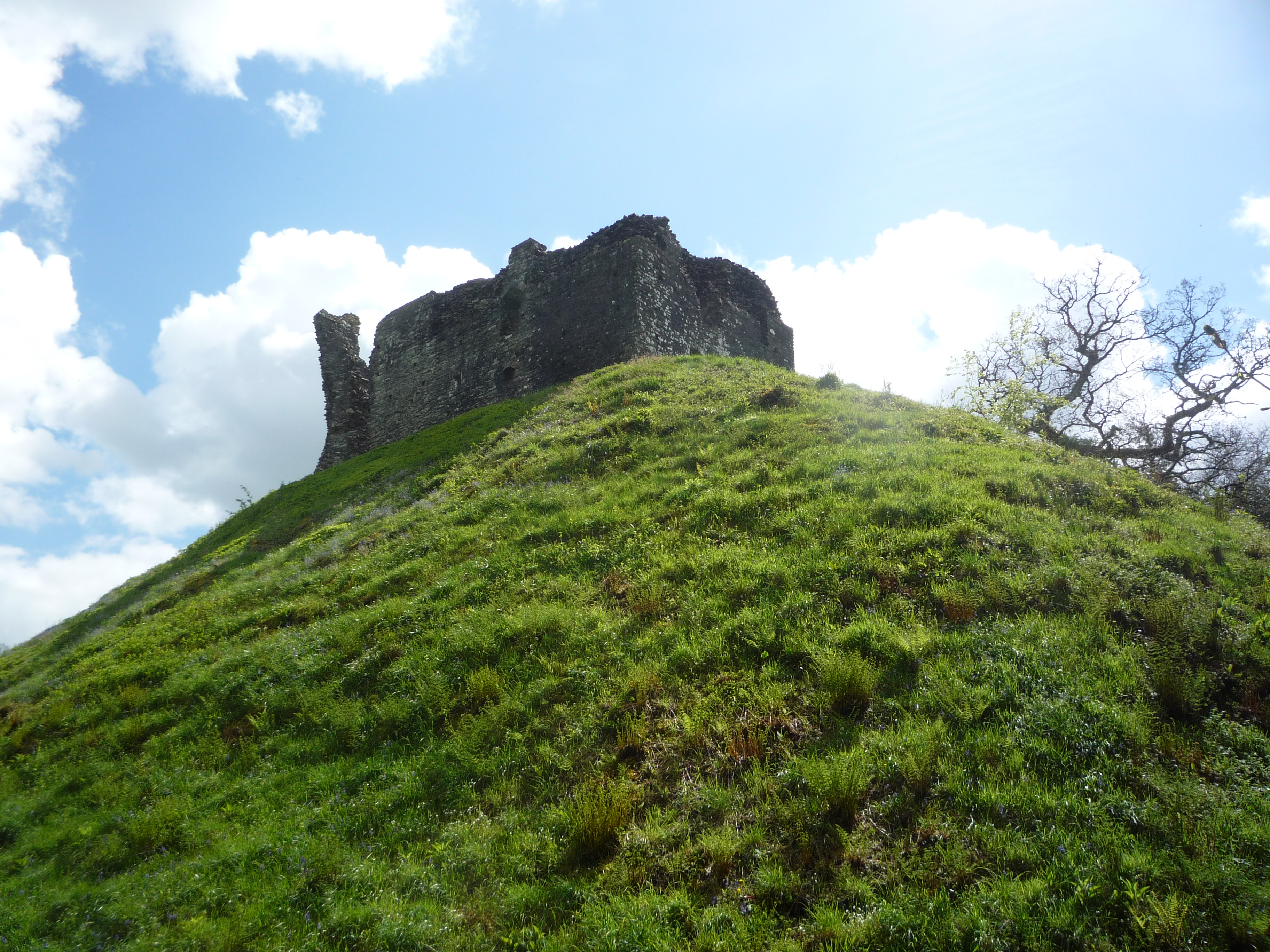 An image of Okehampton Castle