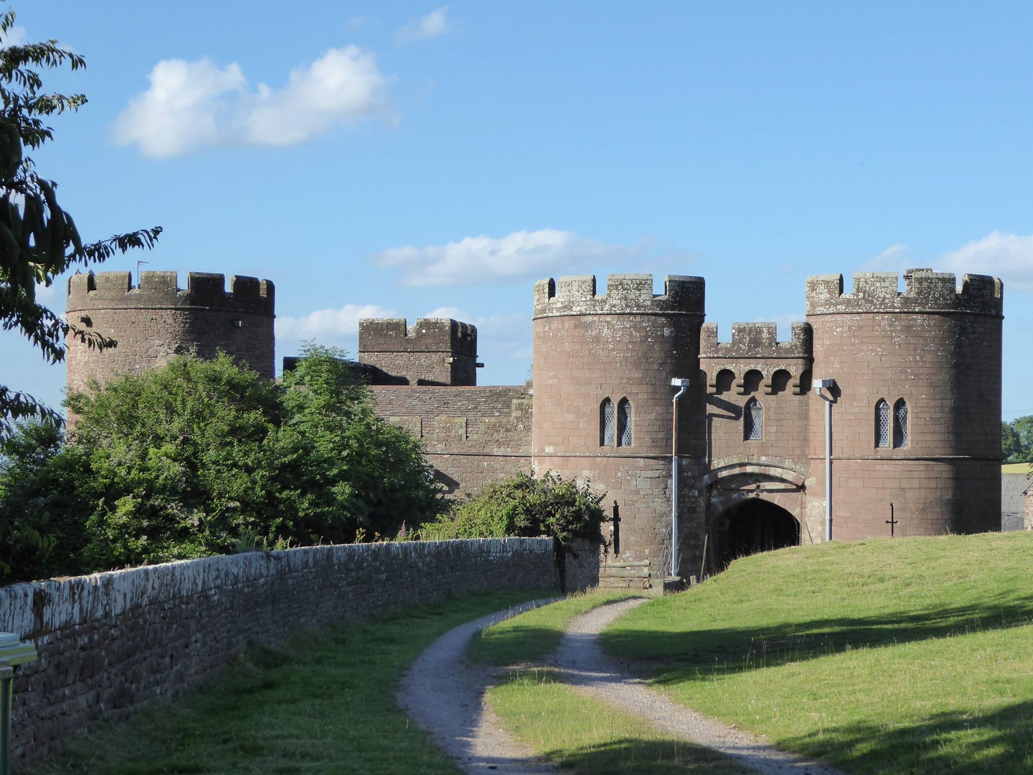 An image of Pembridge Castle