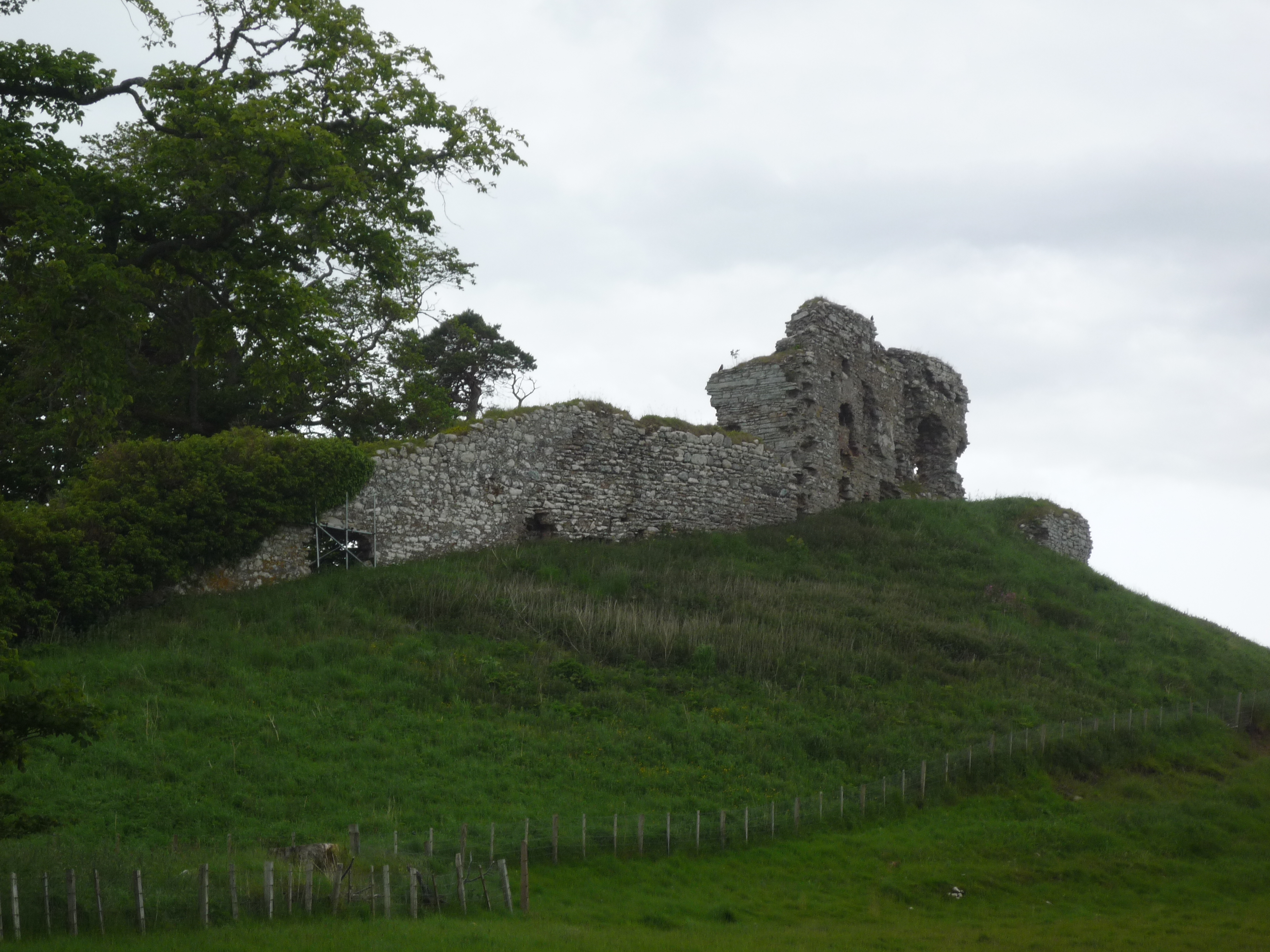 An image of Skelbo Castle