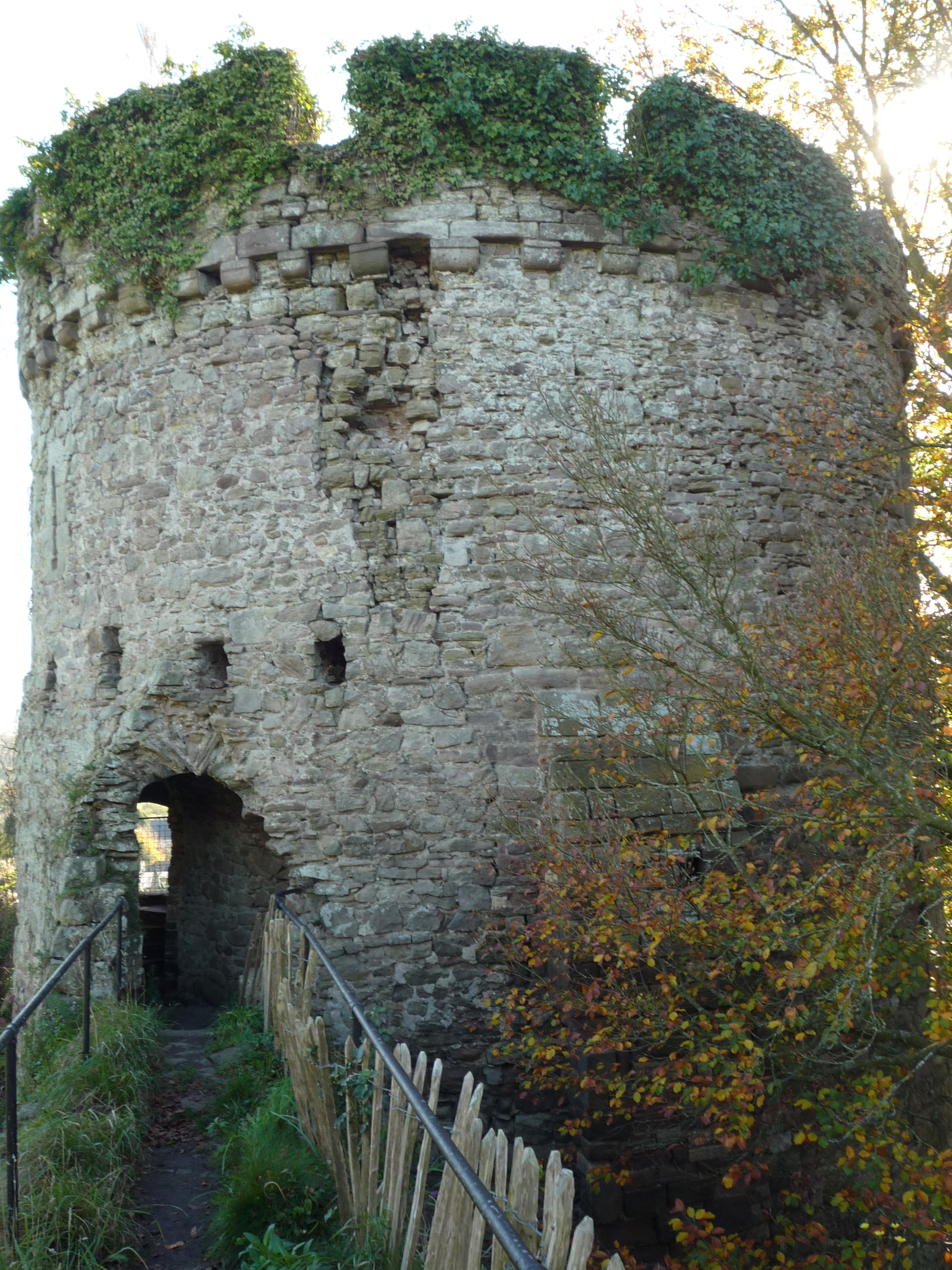An image of Usk Castle